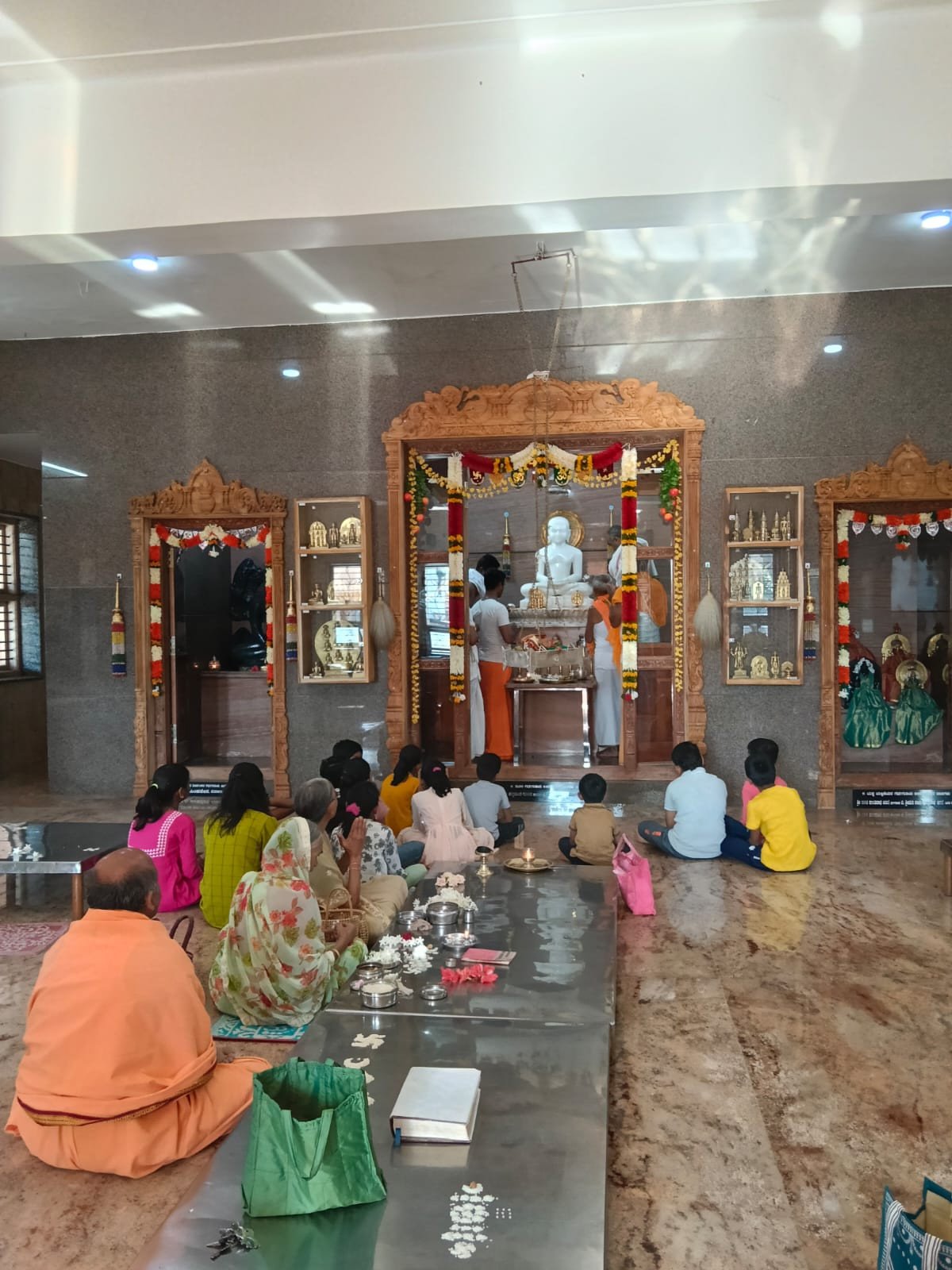 ಸಮ್ಯಕ್ ಪ್ರಜ್ಞಾ ಮಹಿಳಾ ಮಂಡಳ. ಧಾರವಾಡ